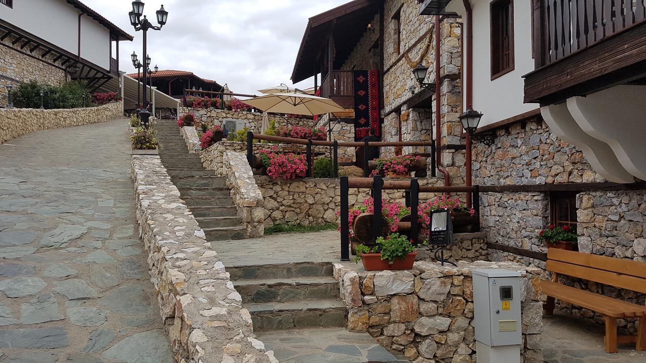 Macedonian Village Hotel & Resort Skopje Ngoại thất bức ảnh