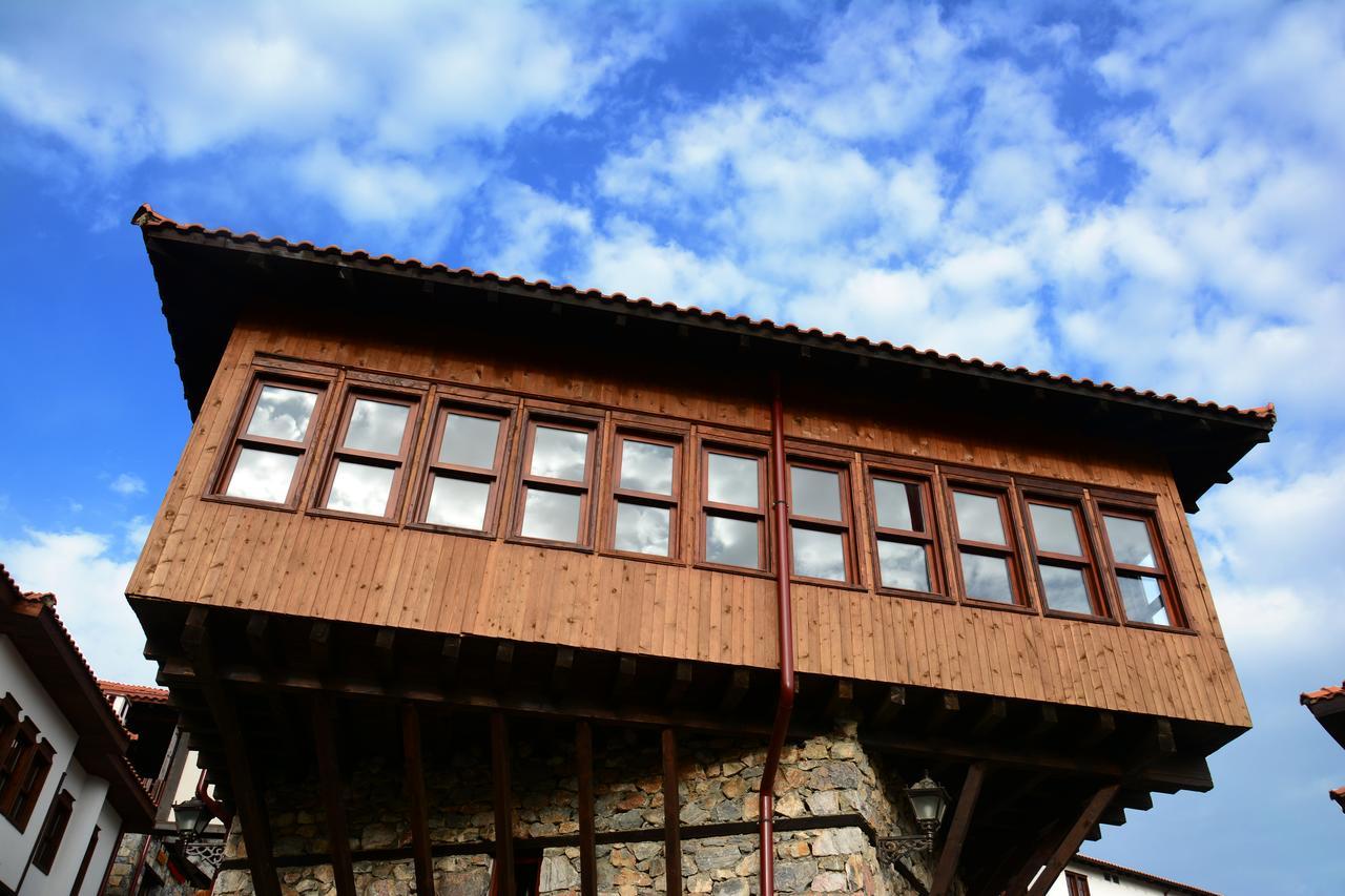 Macedonian Village Hotel & Resort Skopje Ngoại thất bức ảnh